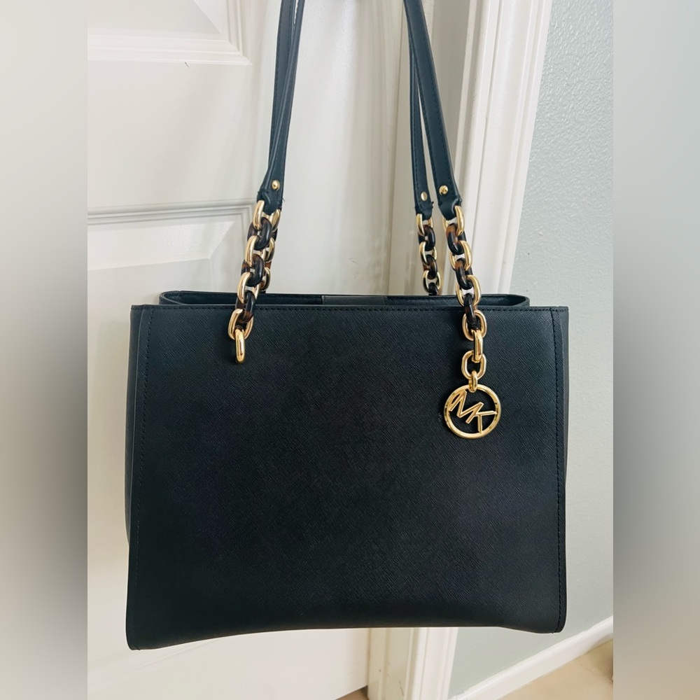 Black Michael Kors Sofia Tote bag